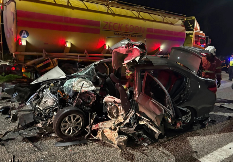 North–South Expressway tanker crash