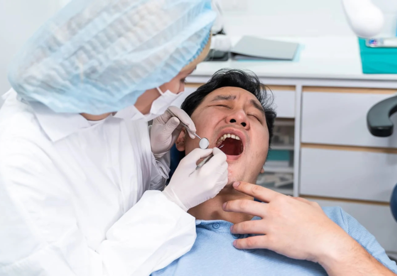 UDS vs Casa Dental